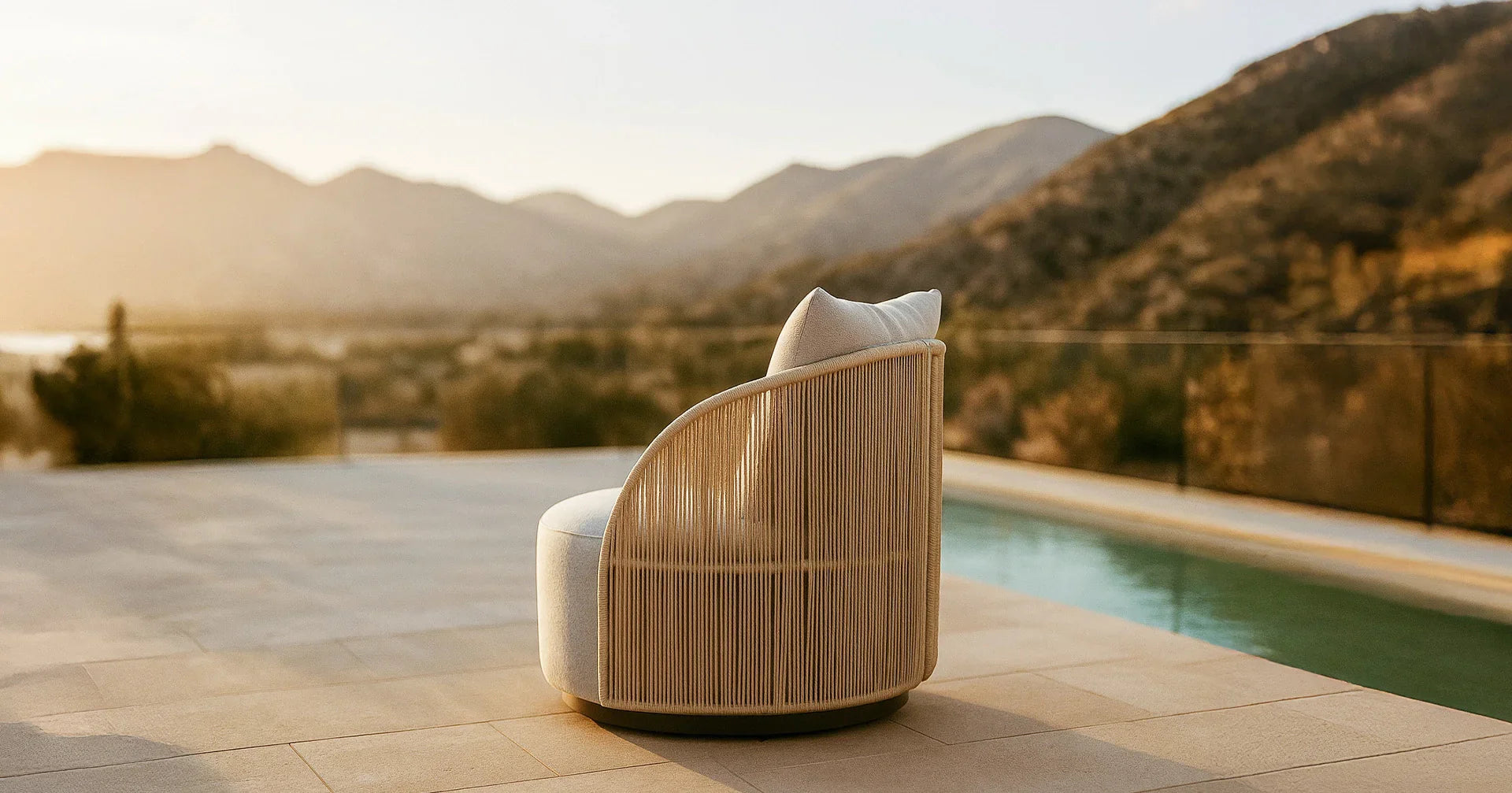 A Proper Guide to Outdoor Furniture That Actually Lasts in Dubai