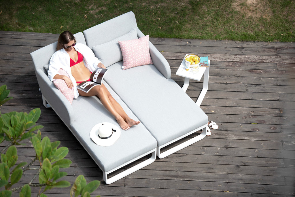 Daybeds & Loungers