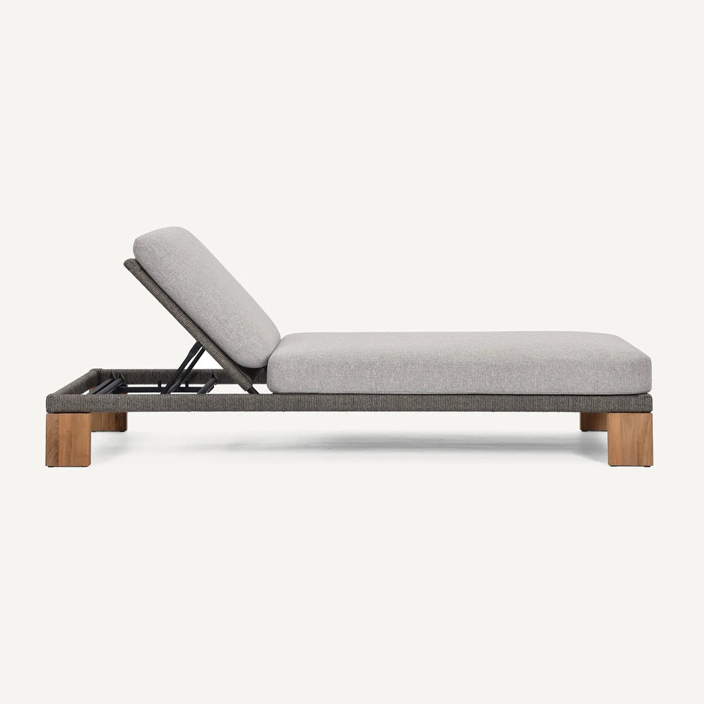 COVE SUNLOUNGER