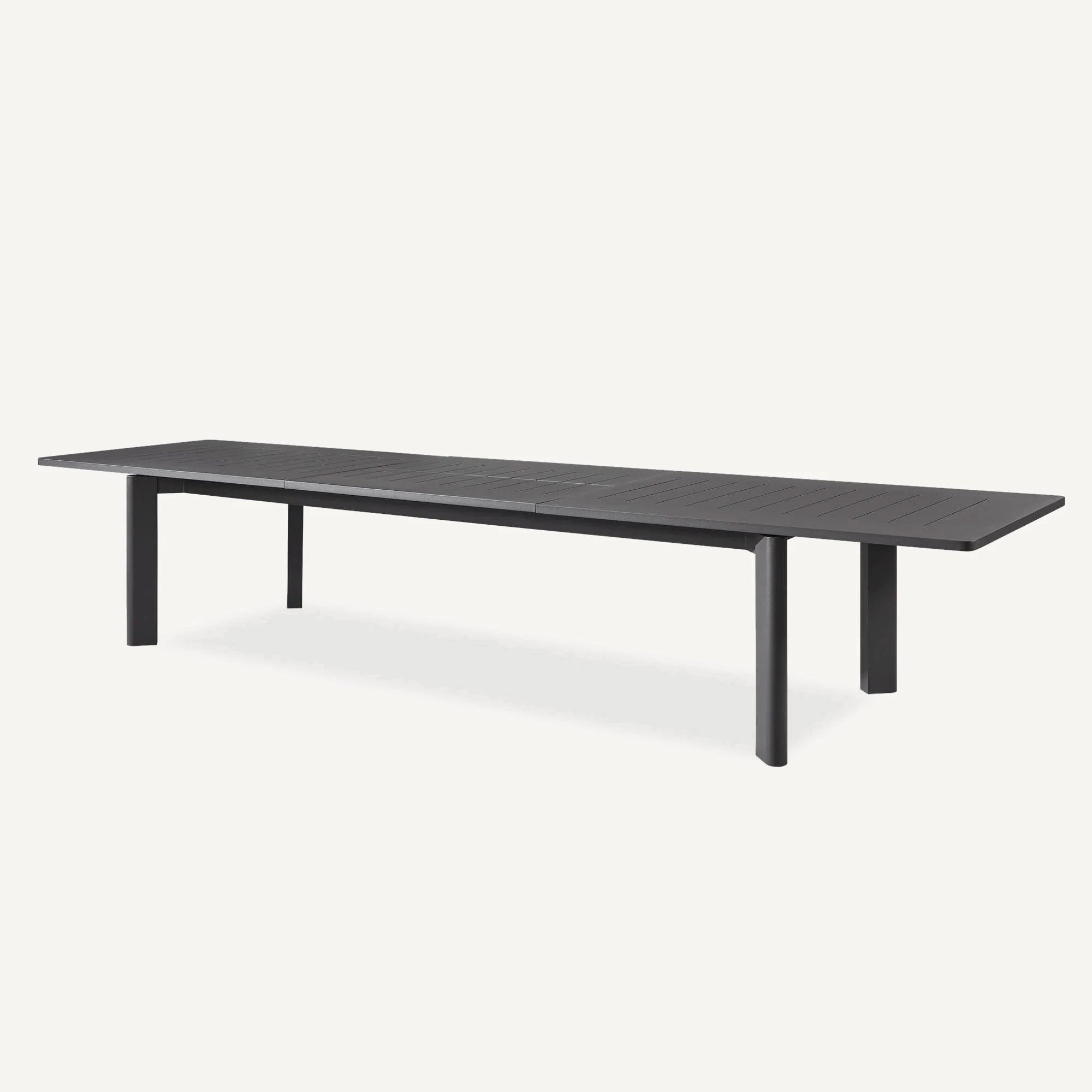 LUNA ALUMINIUM EXTENDABLE DINING TABLE