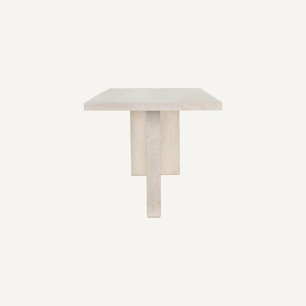 MOLDOVA BAR TABLE