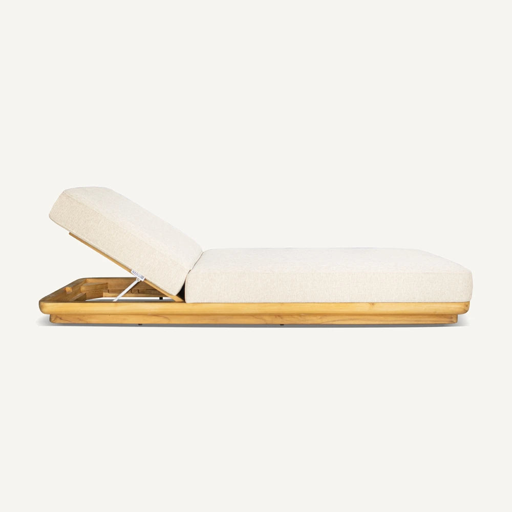 PEBBLE SUN LOUNGER