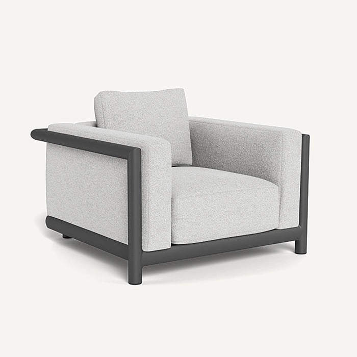 ES VEDRA LOUNGE CHAIR