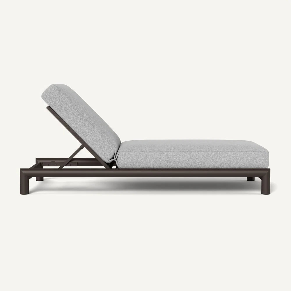 ES VEDRA SUN LOUNGER by Maze Outdoor