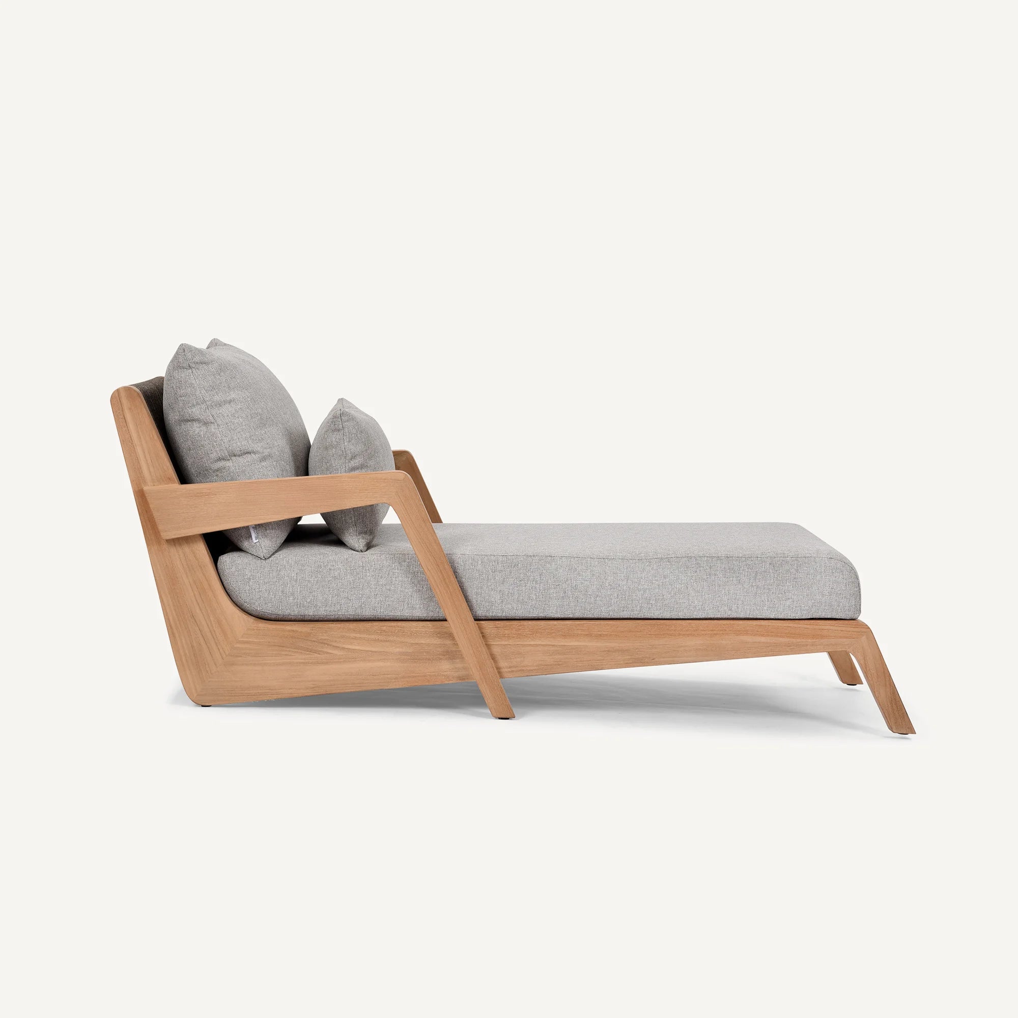 SUMATRA TEAK SUN LOUNGER