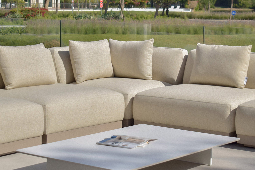 6 Reasons to Choose Modular Outdoor Furniture in Dubai