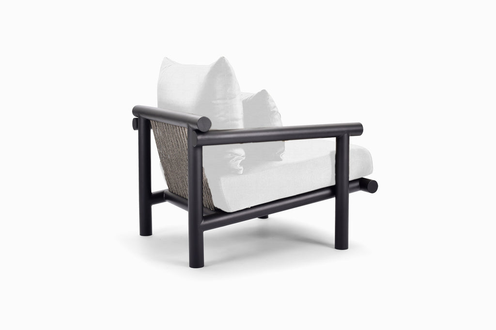 SUMBA LOUNGE CHAIR