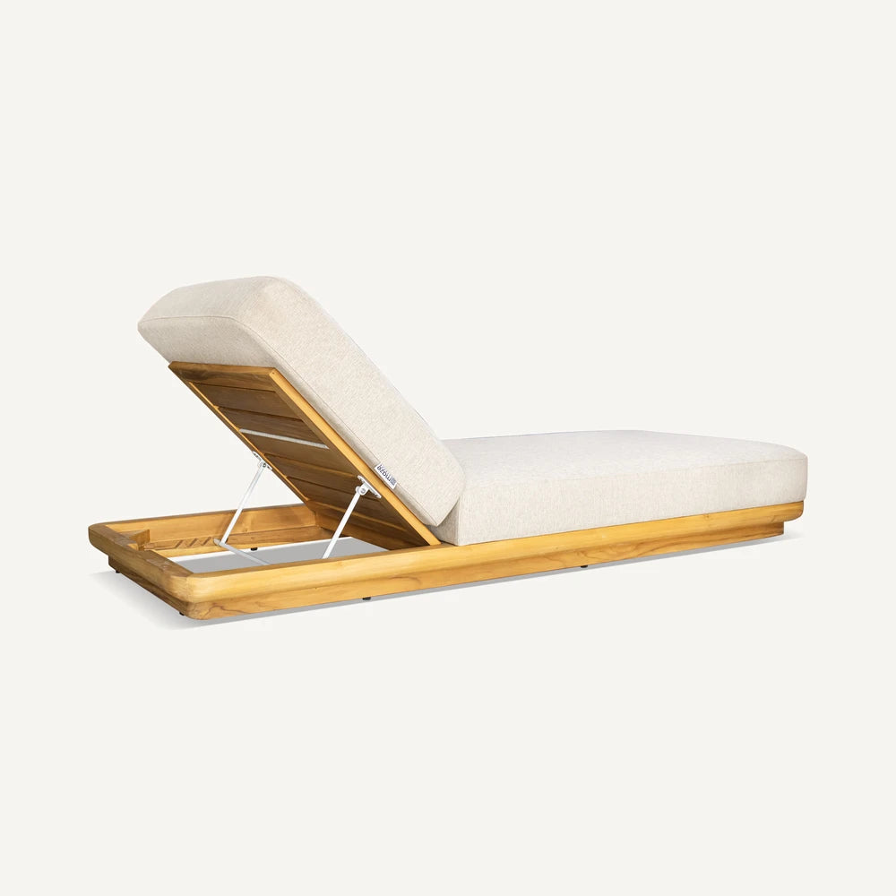 PEBBLE SUN LOUNGER