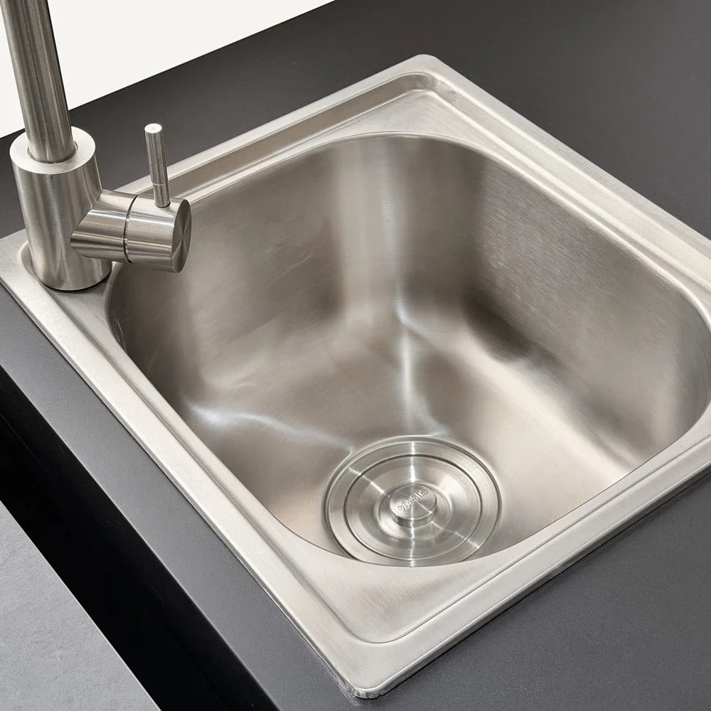 QUEENSLAND OUTDOOR KITCHEN