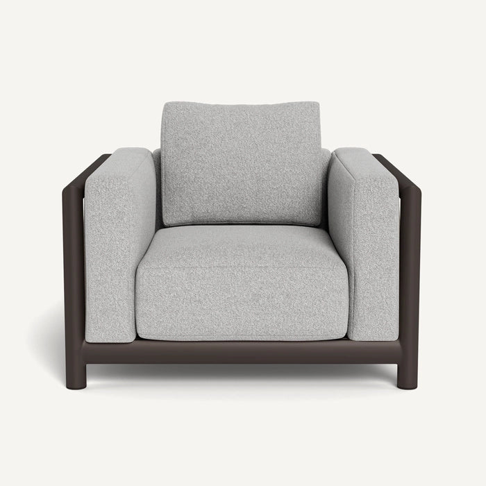 ES VEDRA LOUNGE CHAIR
