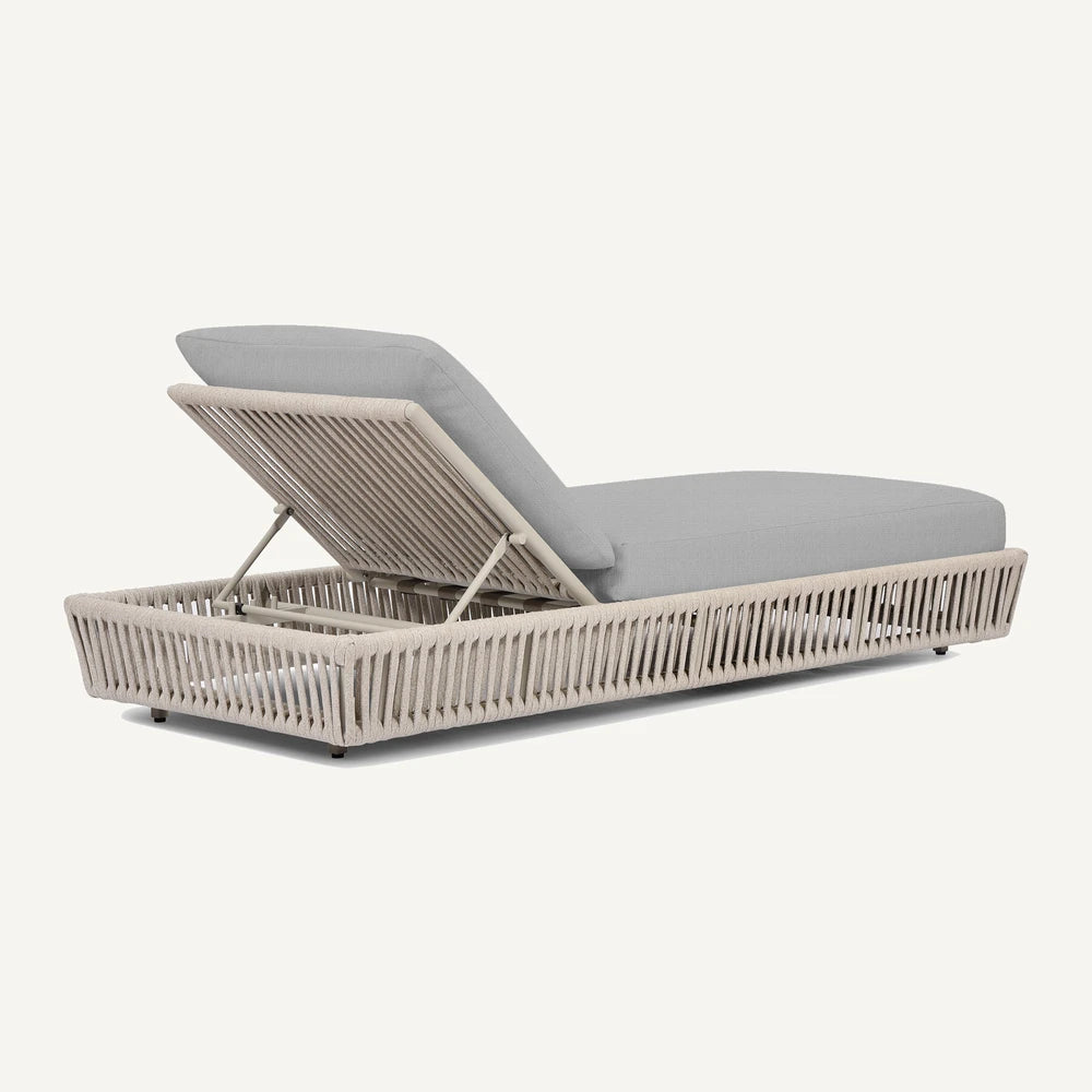 SICILY SUN LOUNGER